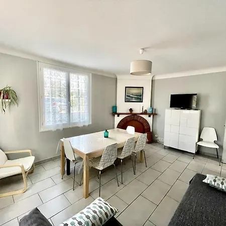 Maison Famille 300m De L'ocean بيت للعطل ميميزا بلاج